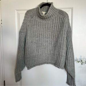 H&M Gray Knit Sweater